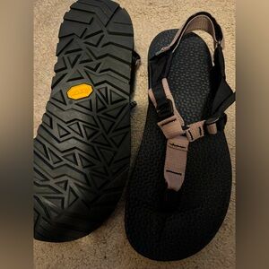 NEW Bedrock sandals women’s 10 lavender